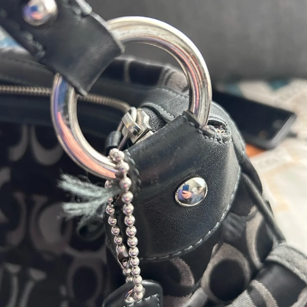 Coach Chelsea bag, USED Excellent shape - Picture 11 of 15